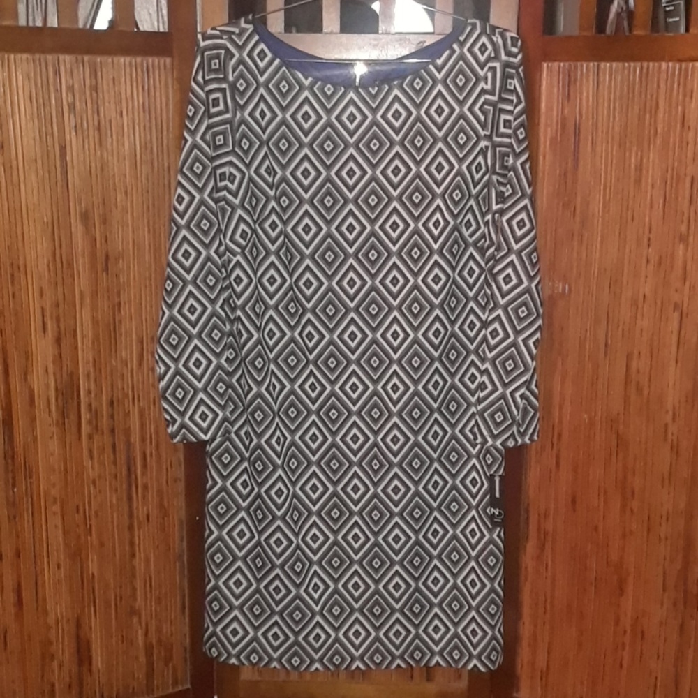 New Directions Black & Gray Diamond Print Long Sleeve Dress NWT 16